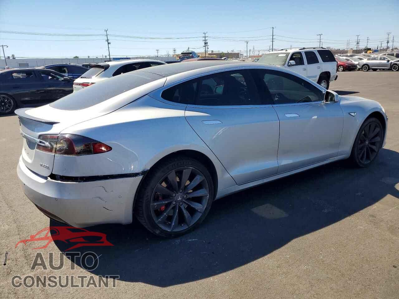 TESLA MODEL S 2016 - 5YJSA1E41GF153750