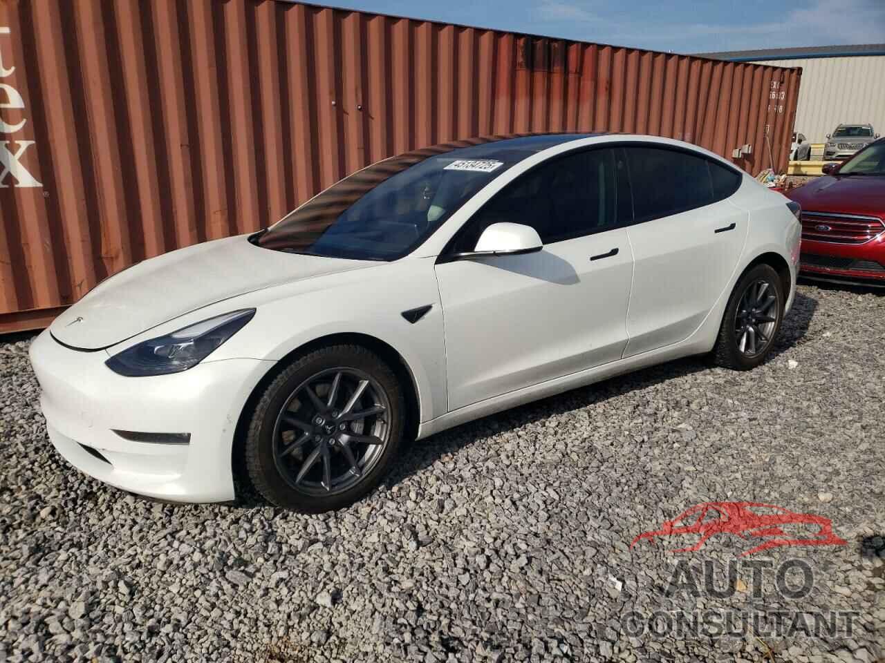 TESLA MODEL 3 2022 - 5YJ3E1EB1NF175655