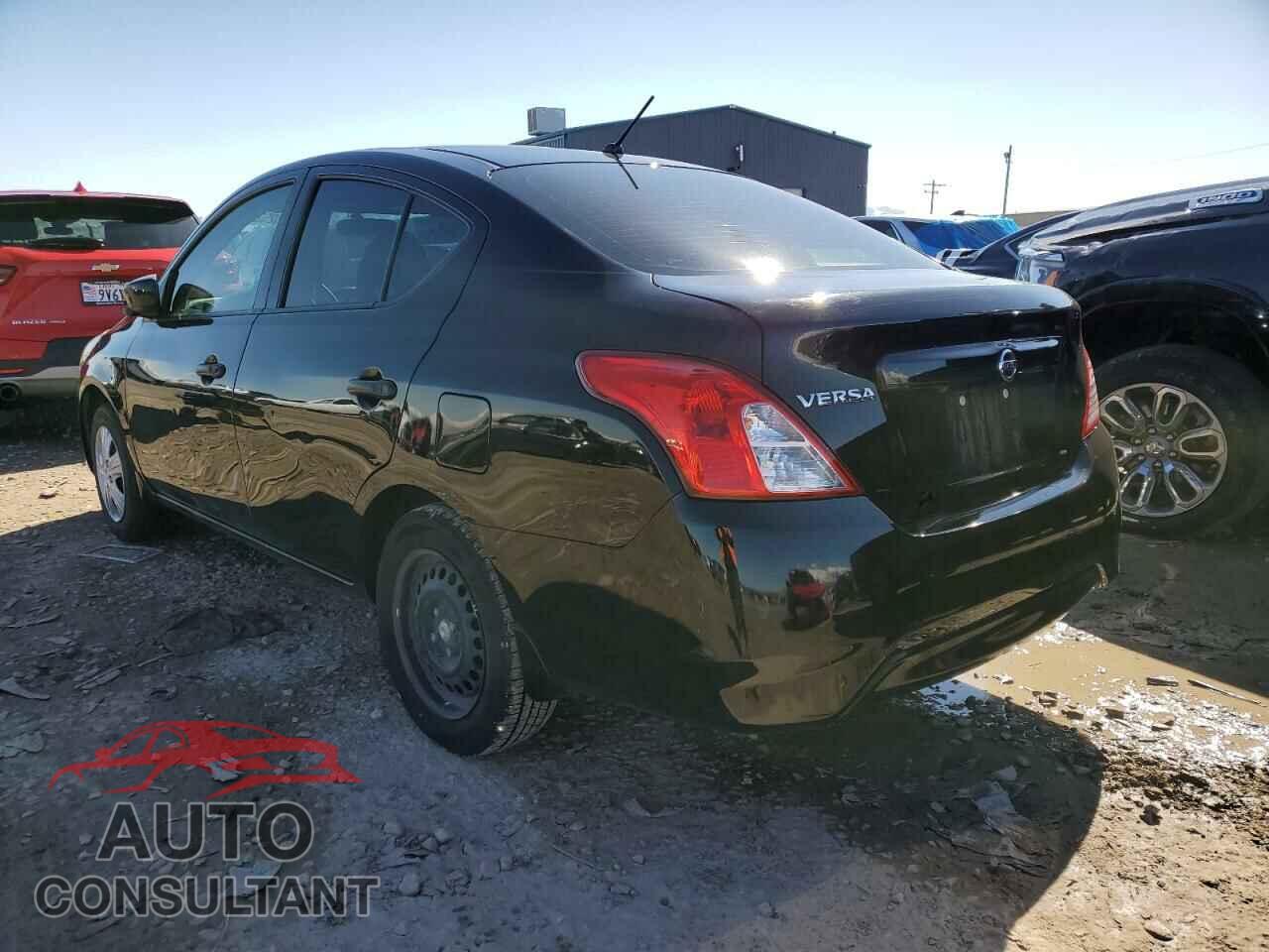 NISSAN VERSA 2019 - 3N1CN7AP3KL843427