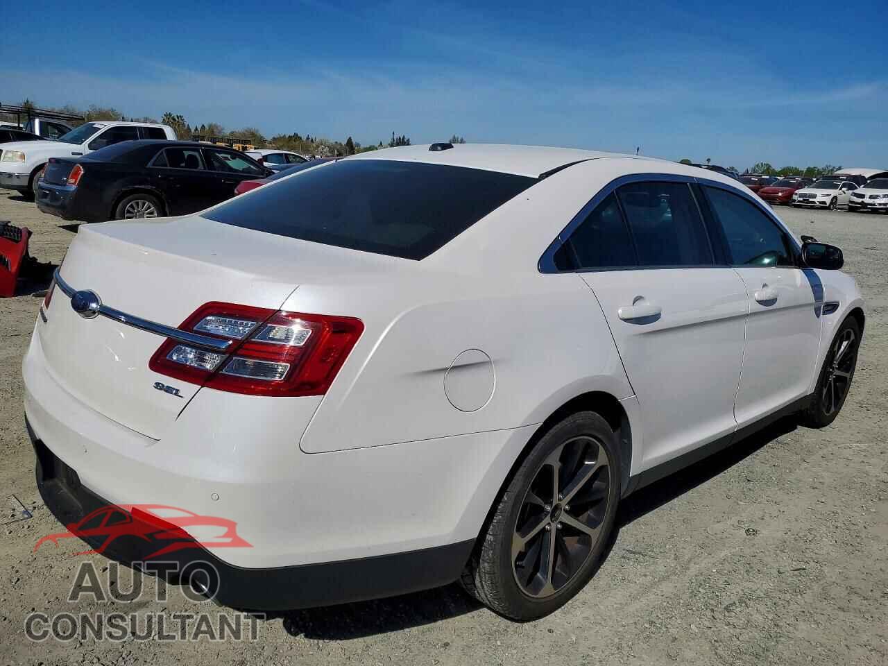 FORD TAURUS 2016 - 1FAHP2E86GG144720