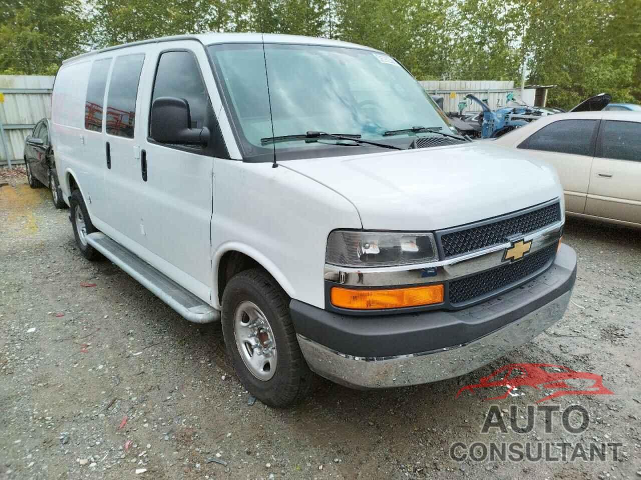 CHEVROLET EXPRESS 2018 - 1GCWGAFG7J1906805