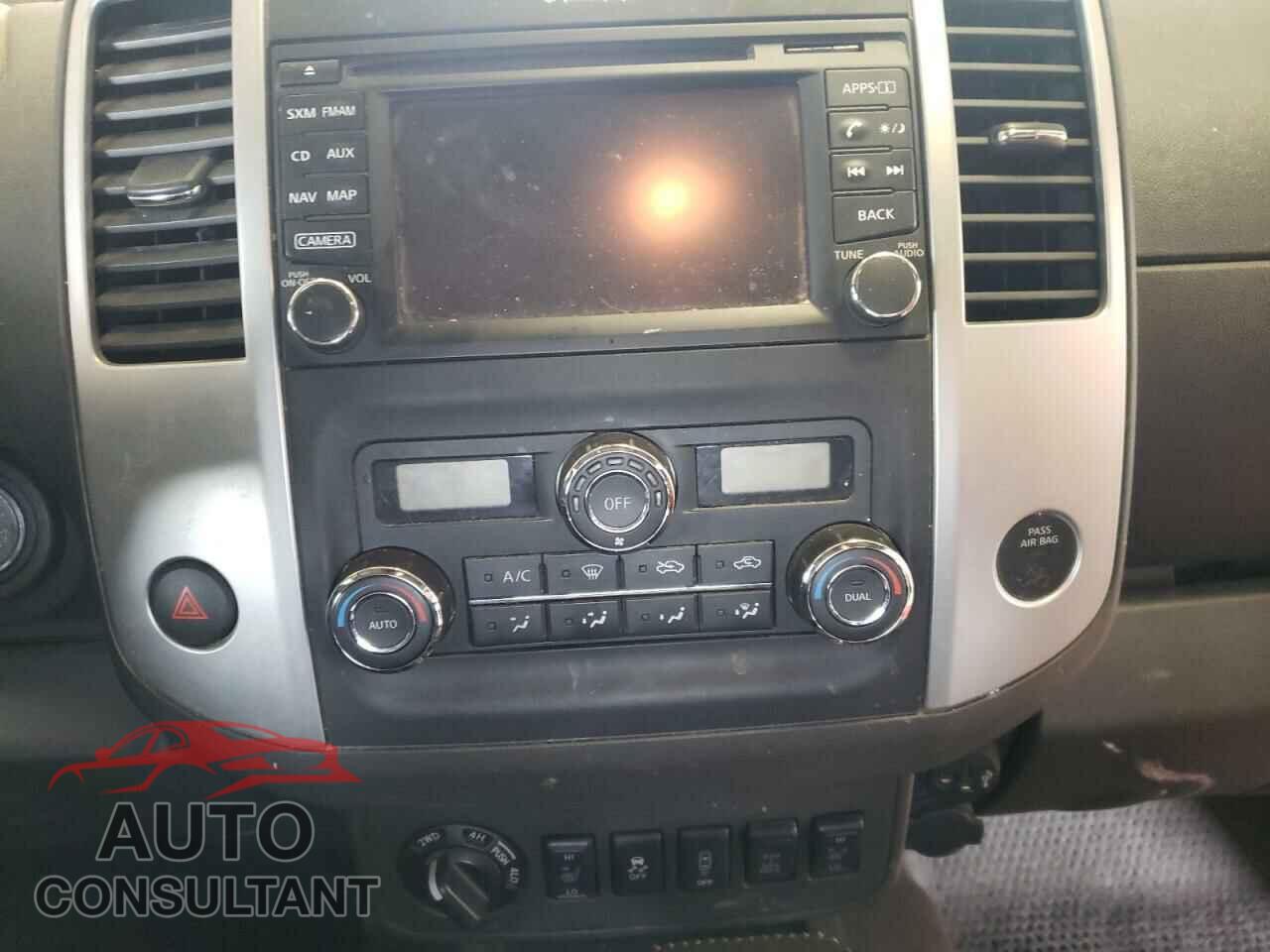 NISSAN FRONTIER 2018 - 1N6AD0EV1JN740655
