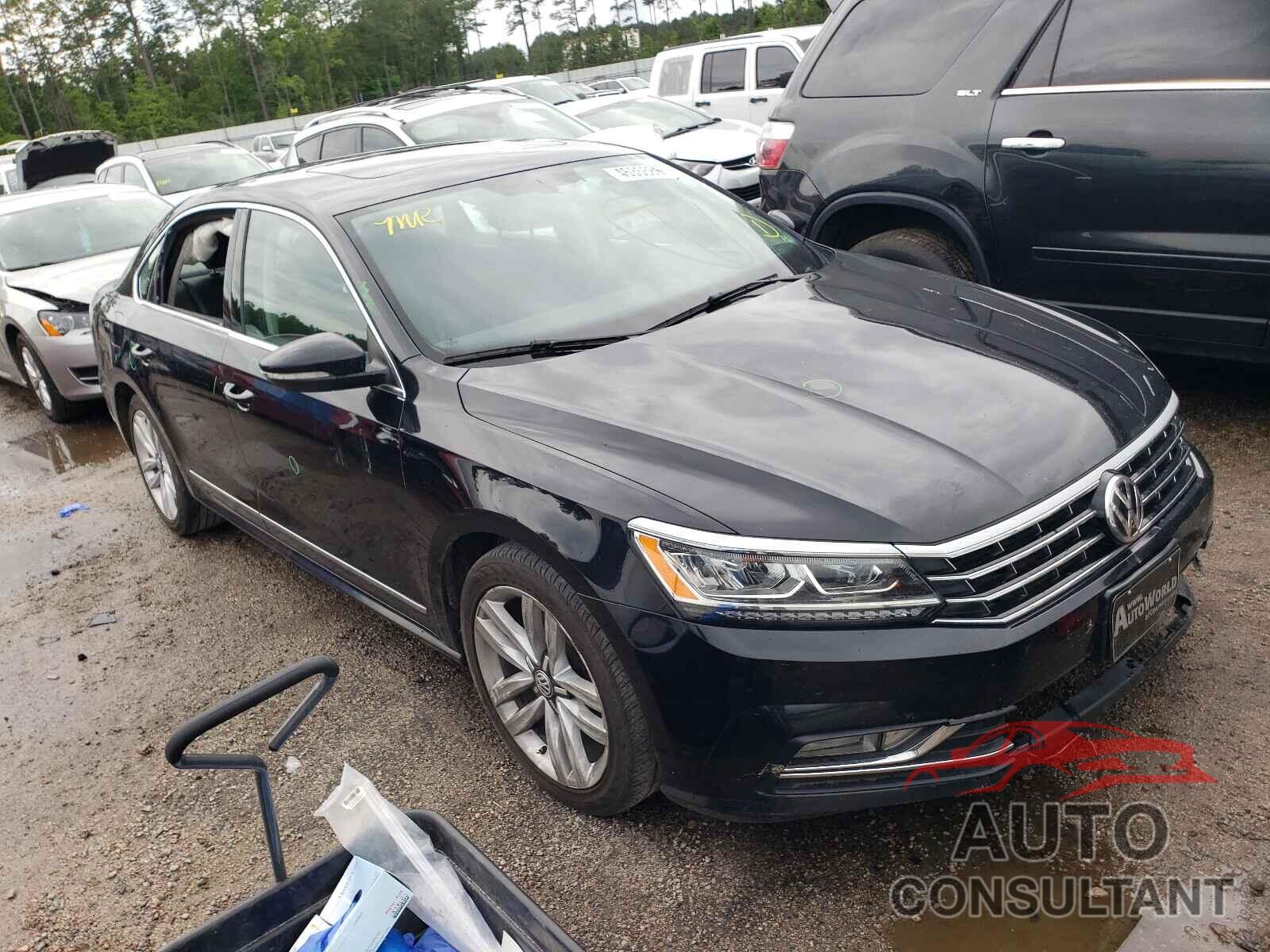VOLKSWAGEN PASSAT 2017 - 1VWGT7A34HC080787