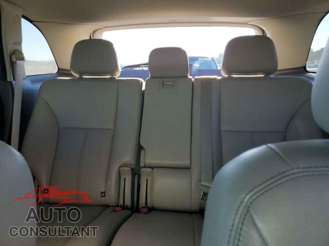 FORD EDGE 2011 - 2FMDK3JC4BBB65343