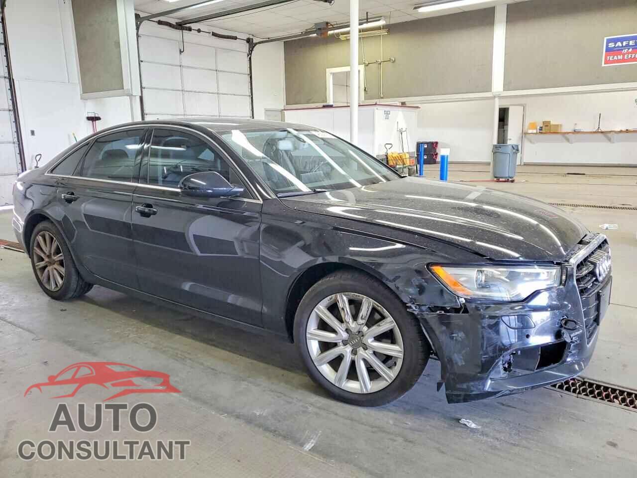 AUDI A6 2013 - WAUGFAFC0DN076022