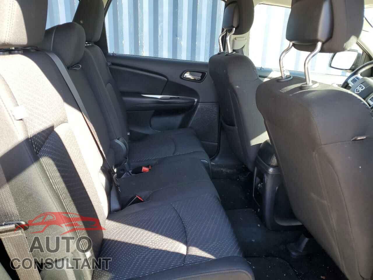 DODGE JOURNEY 2017 - 3C4PDCAB1HT708079