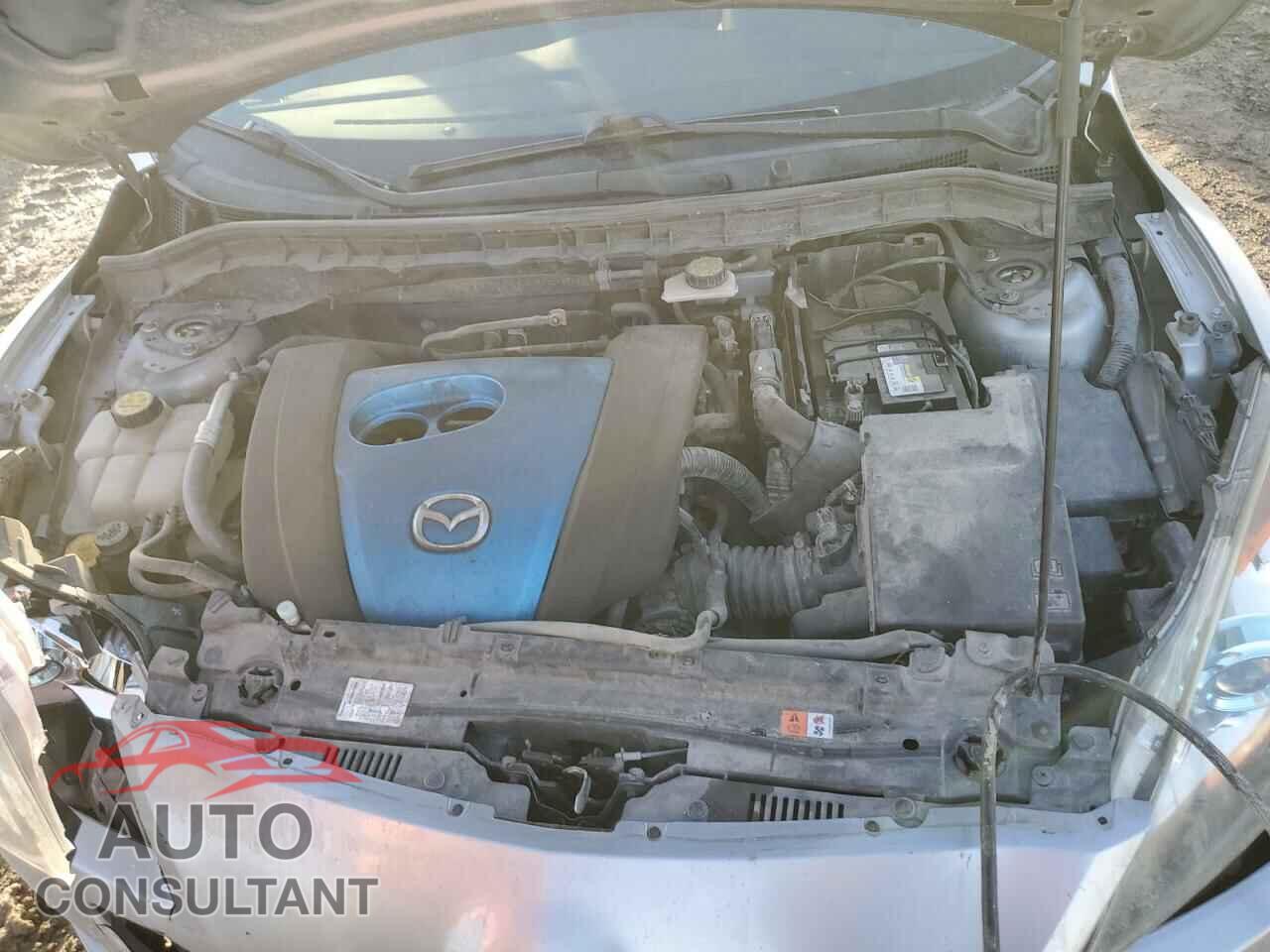 MAZDA 3 2012 - JM1BL1V79C1553935