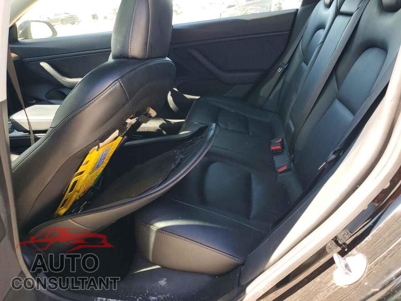 TESLA MODEL 3 2021 - 5YJ3E1EB7MF877168