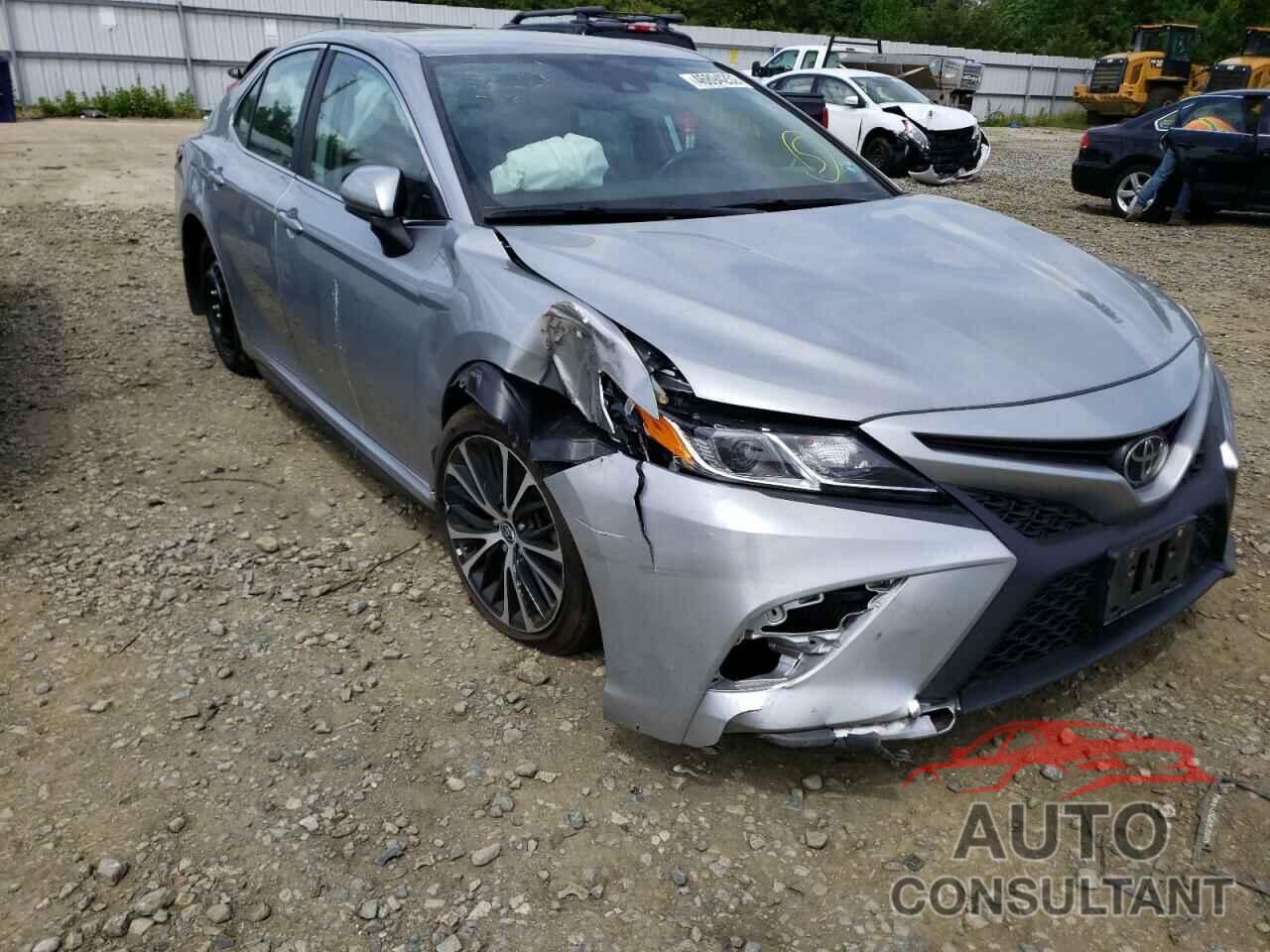 TOYOTA CAMRY 2020 - 4T1G11AK7LU511506