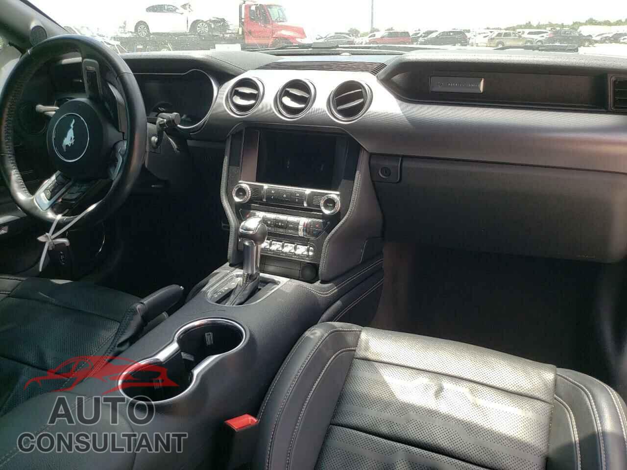 FORD MUSTANG 2018 - 1FA6P8TH2J5167315