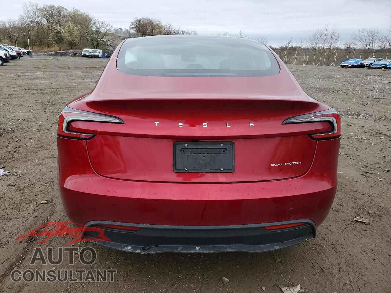 TESLA MODEL 3 2024 - 5YJ3E1EB7RF793648