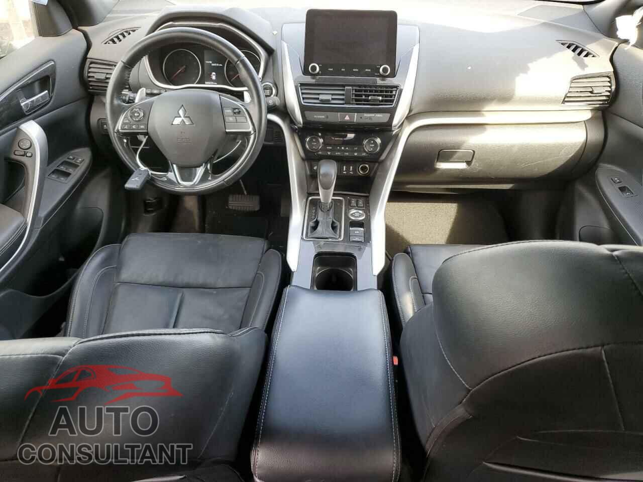 MITSUBISHI ECLIPSE 2022 - JA4ATWAA1NZ018221