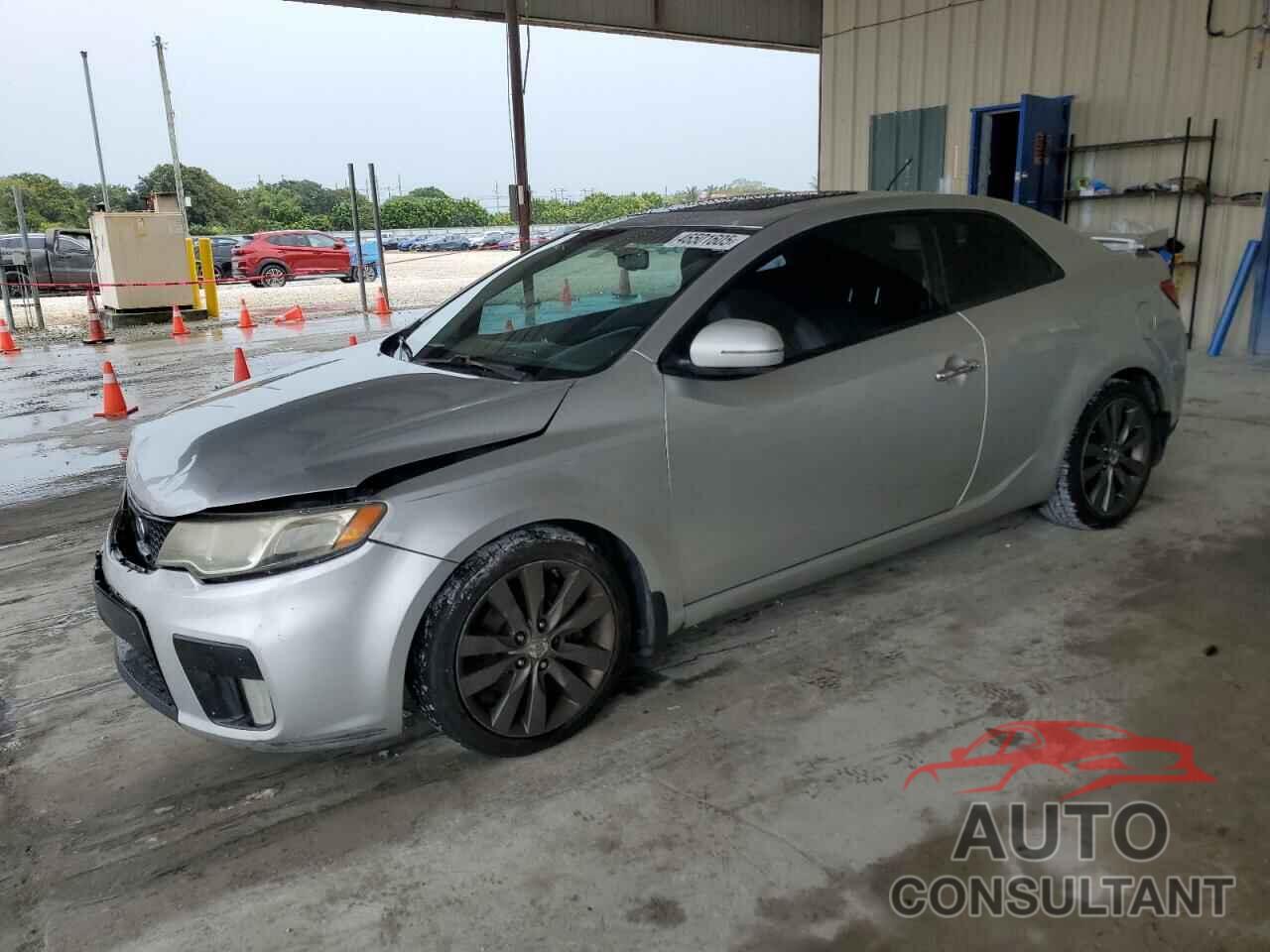 KIA FORTE 2011 - KNAFW6A37B5353892