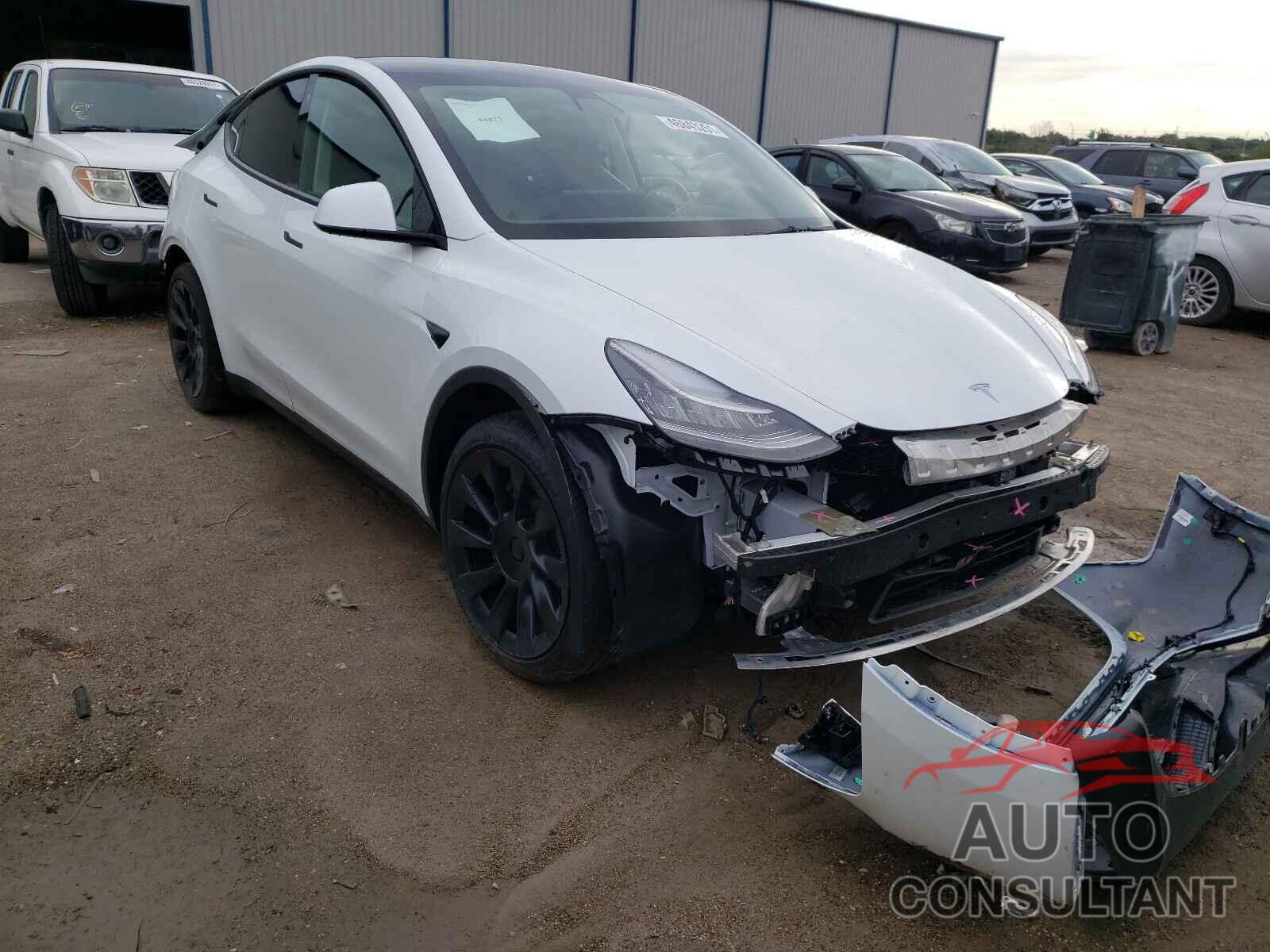 TESLA MODEL Y 2021 - 5YJYGDED6MF115811