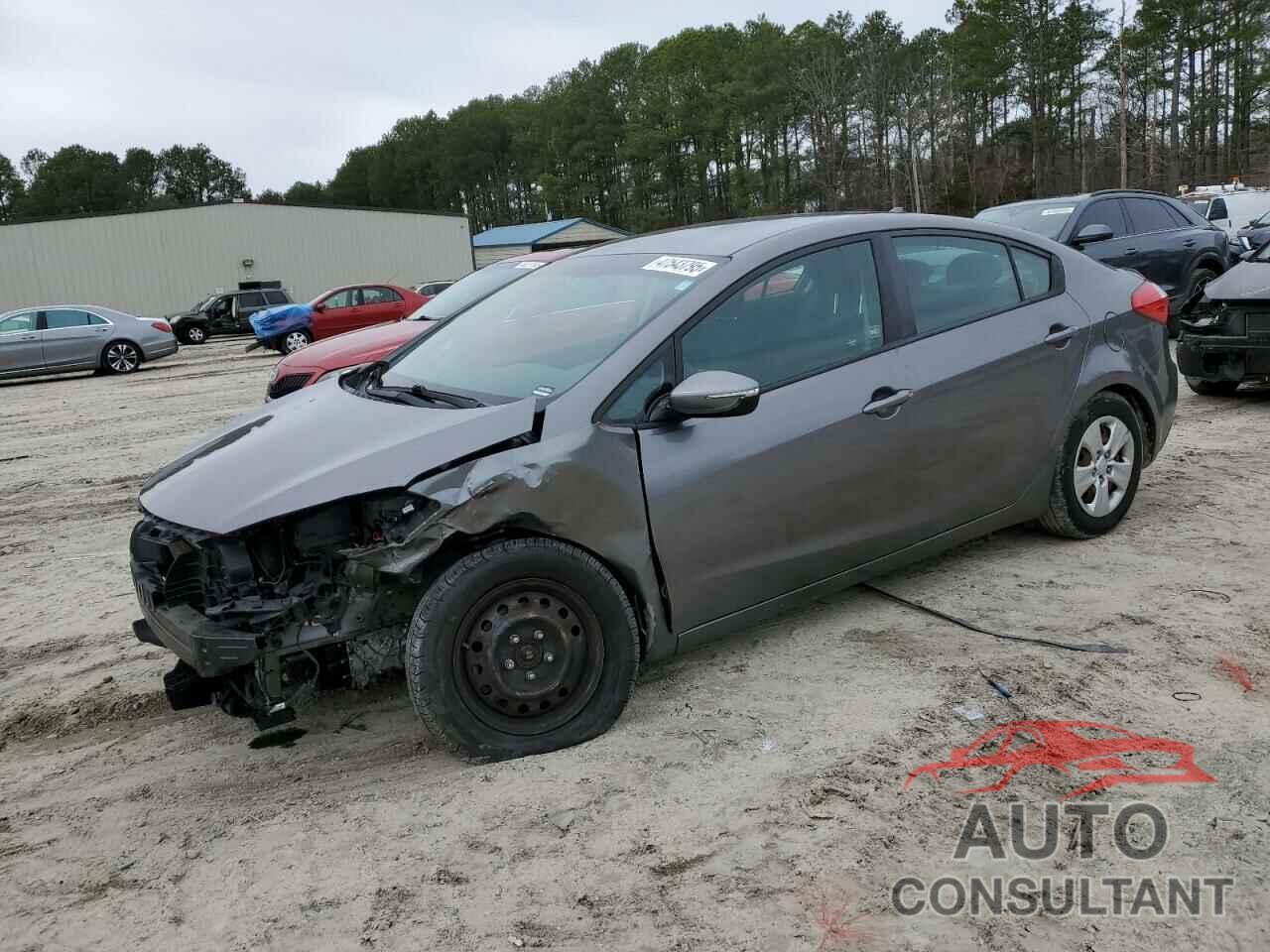 KIA FORTE 2016 - KNAFX4A6XG5527165