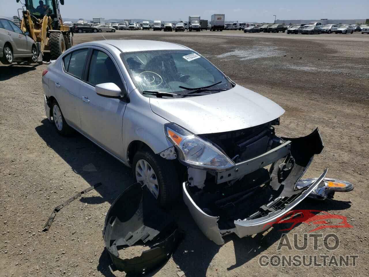 NISSAN VERSA 2019 - 3N1CN7AP5KL845308