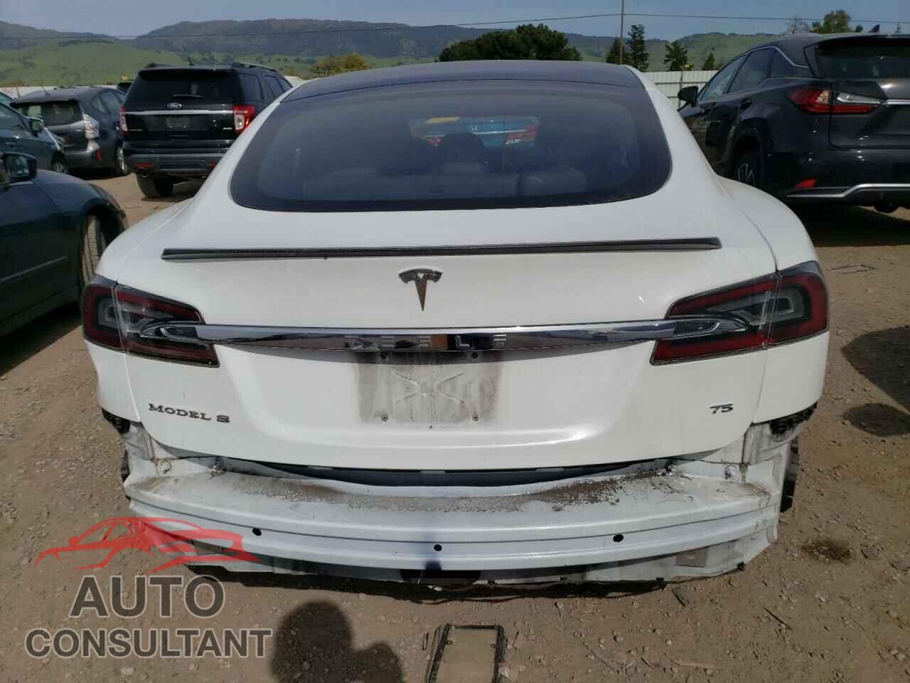 TESLA MODEL S 2017 - 5YJSA1E17HF189577