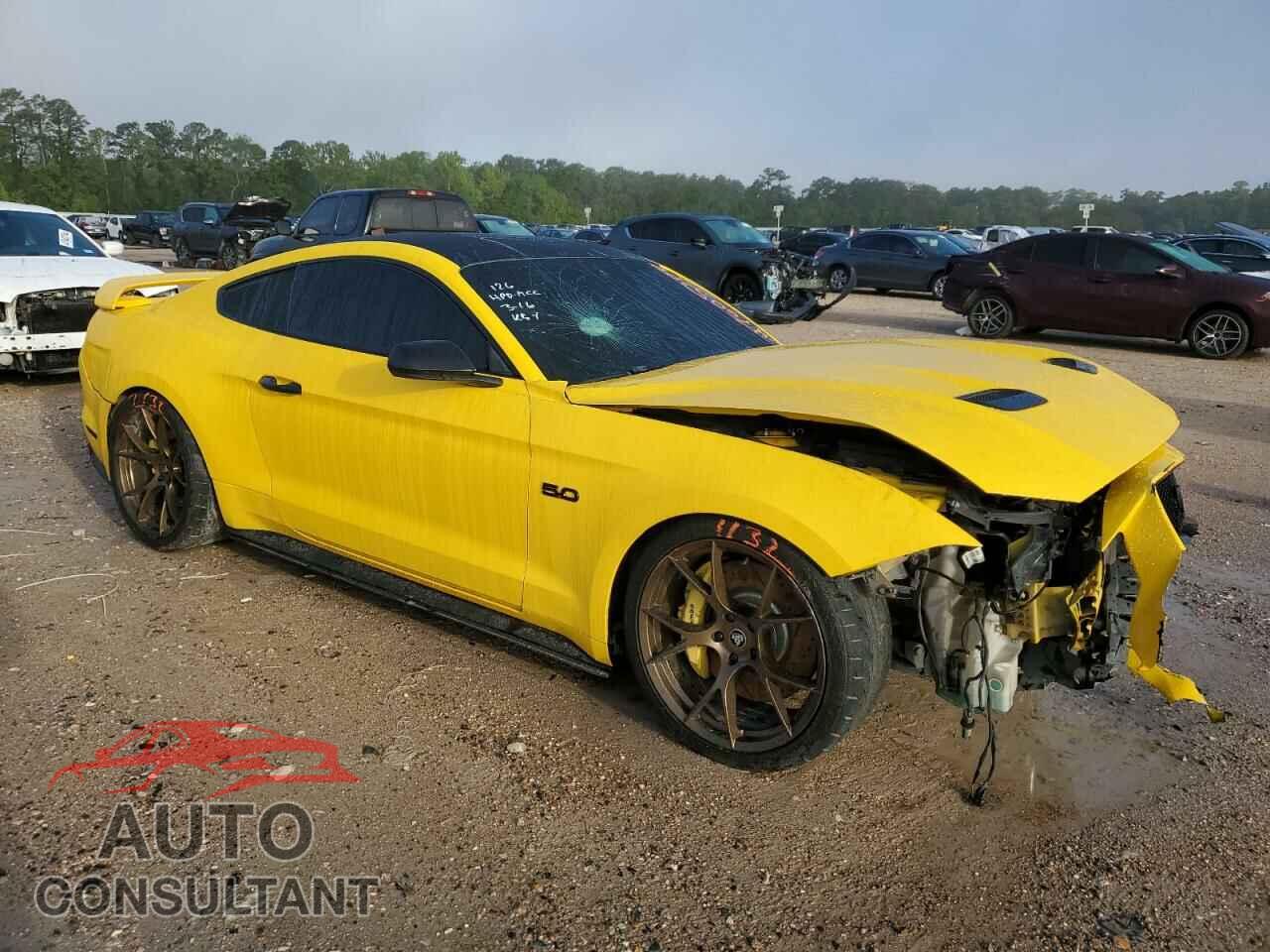 FORD MUSTANG 2018 - 1FA6P8CF7J5127780
