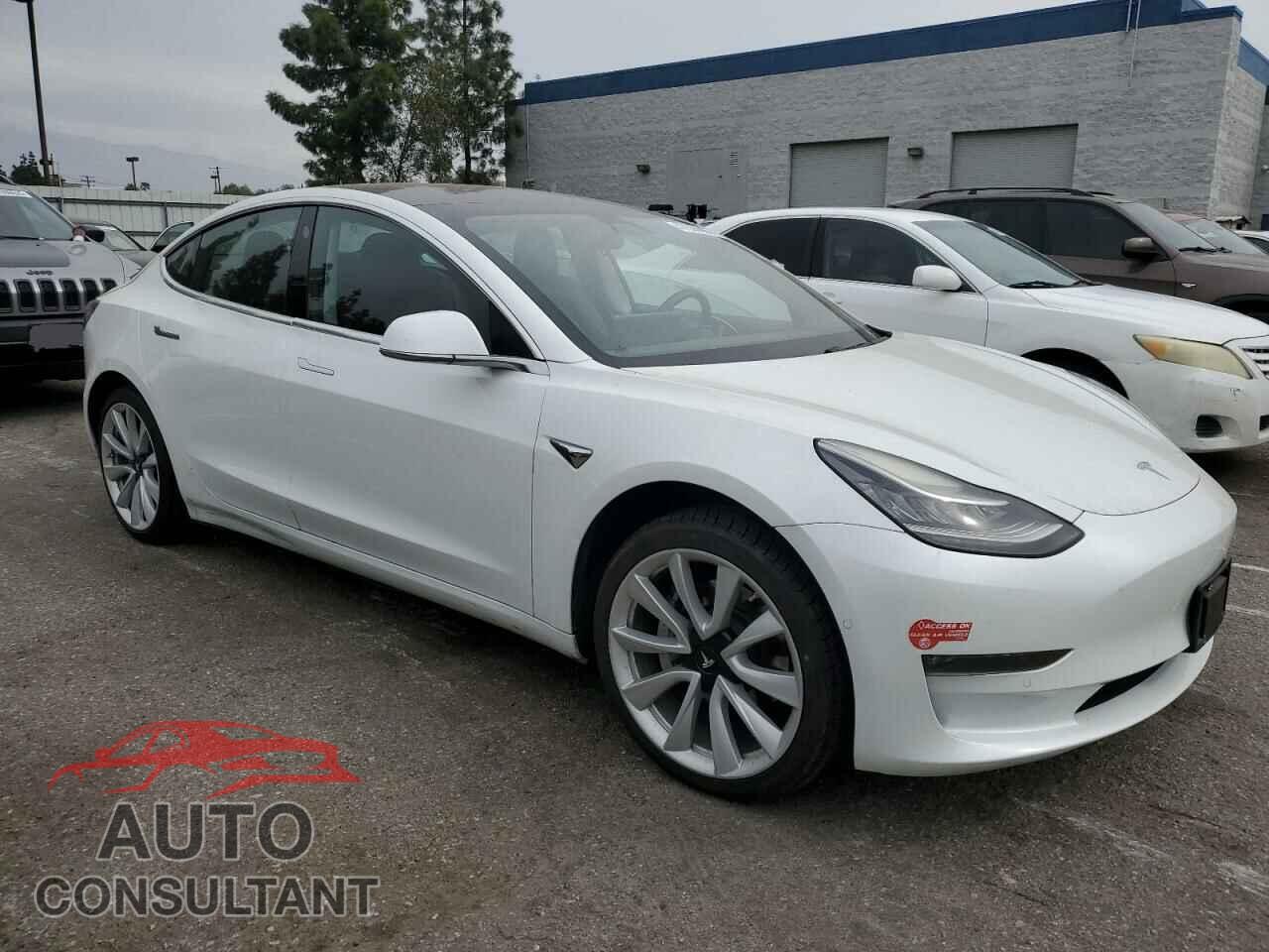 TESLA MODEL 3 2017 - 5YJ3E1EA3HF002084