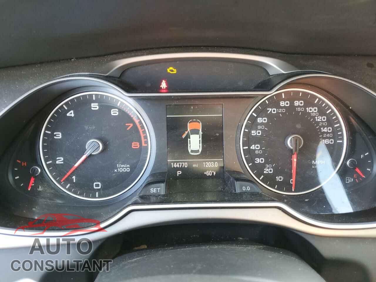 AUDI A4 2013 - WA1VFAFL5DA087478