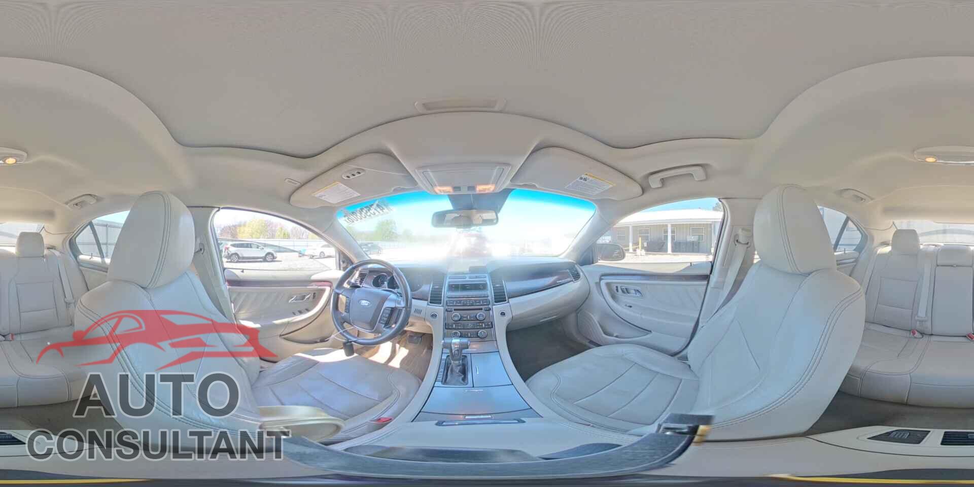 FORD TAURUS 2012 - 1FAHP2FW3CG130233