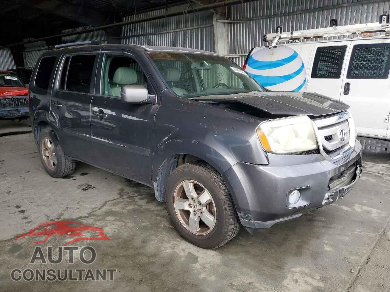 HONDA PILOT 2010 - 5FNYF3H57AB015892