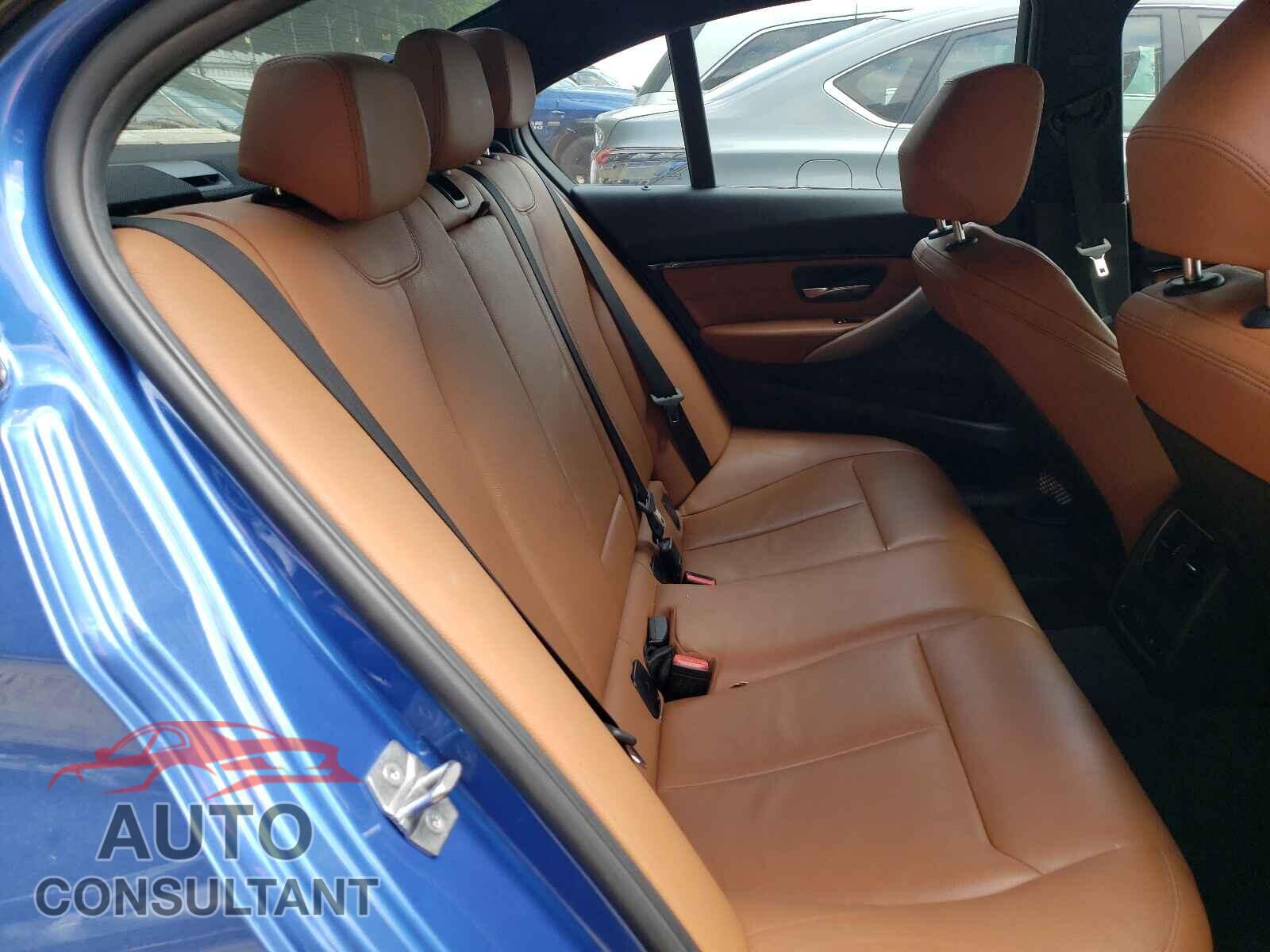 BMW 3 SERIES 2016 - WBA8E3G57GNU03149