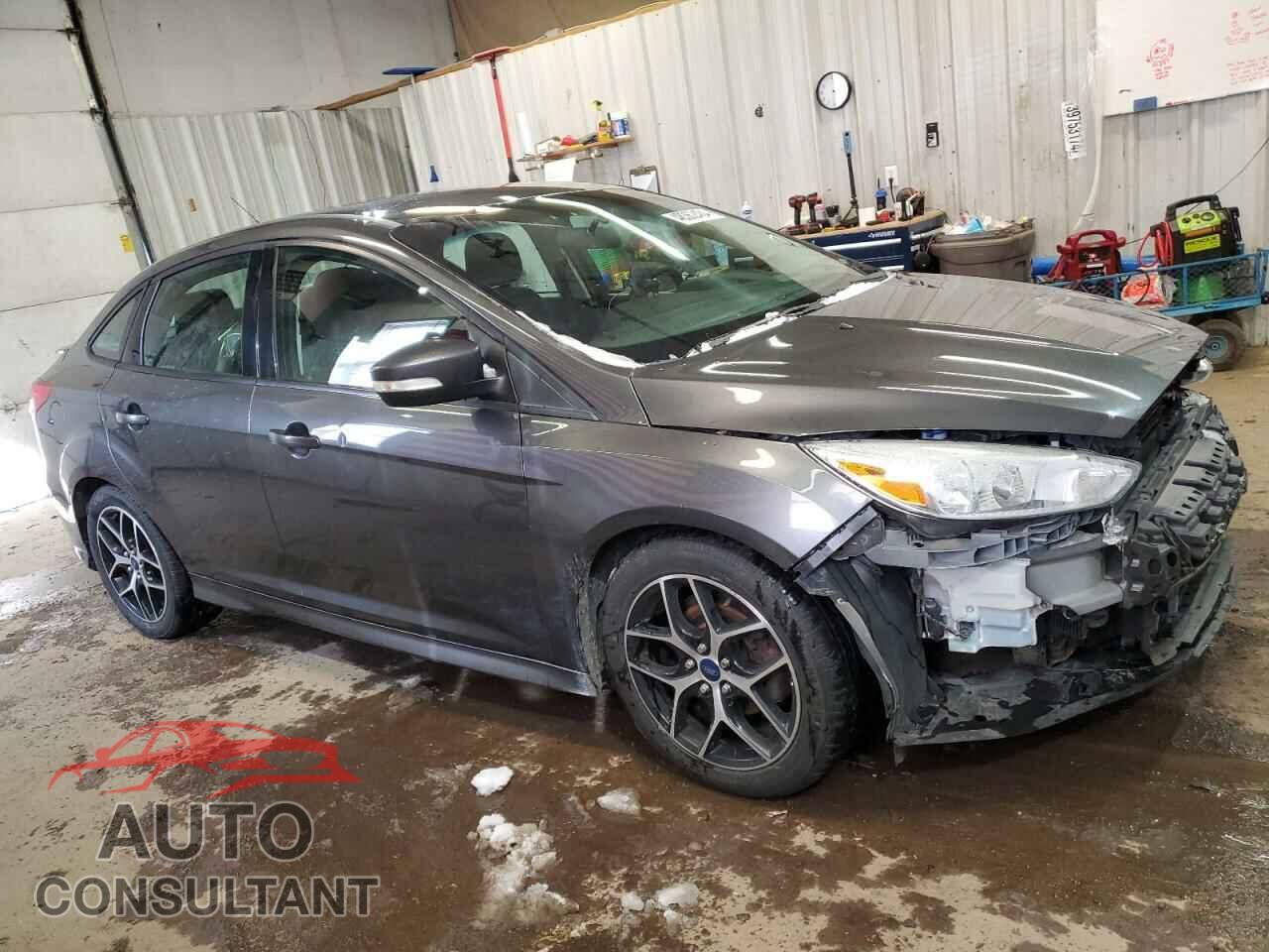 FORD FOCUS 2015 - 1FADP3F21FL303857