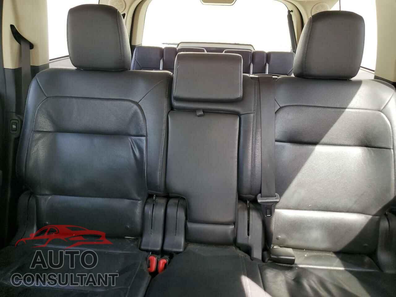 FORD FLEX 2017 - 2FMGK5D85HBA00555