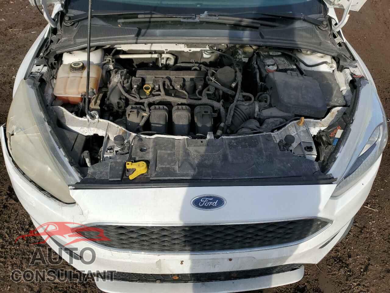 FORD FOCUS 2016 - 1FADP3K28GL224192