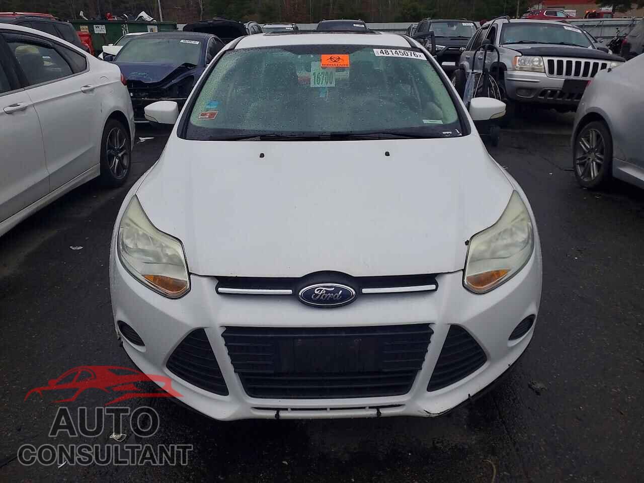 FORD FOCUS 2014 - 1FADP3F28EL338183