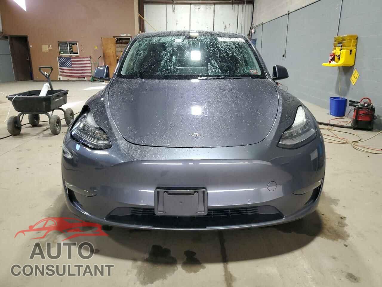 TESLA MODEL Y 2022 - 7SAYGDEE9NF386908