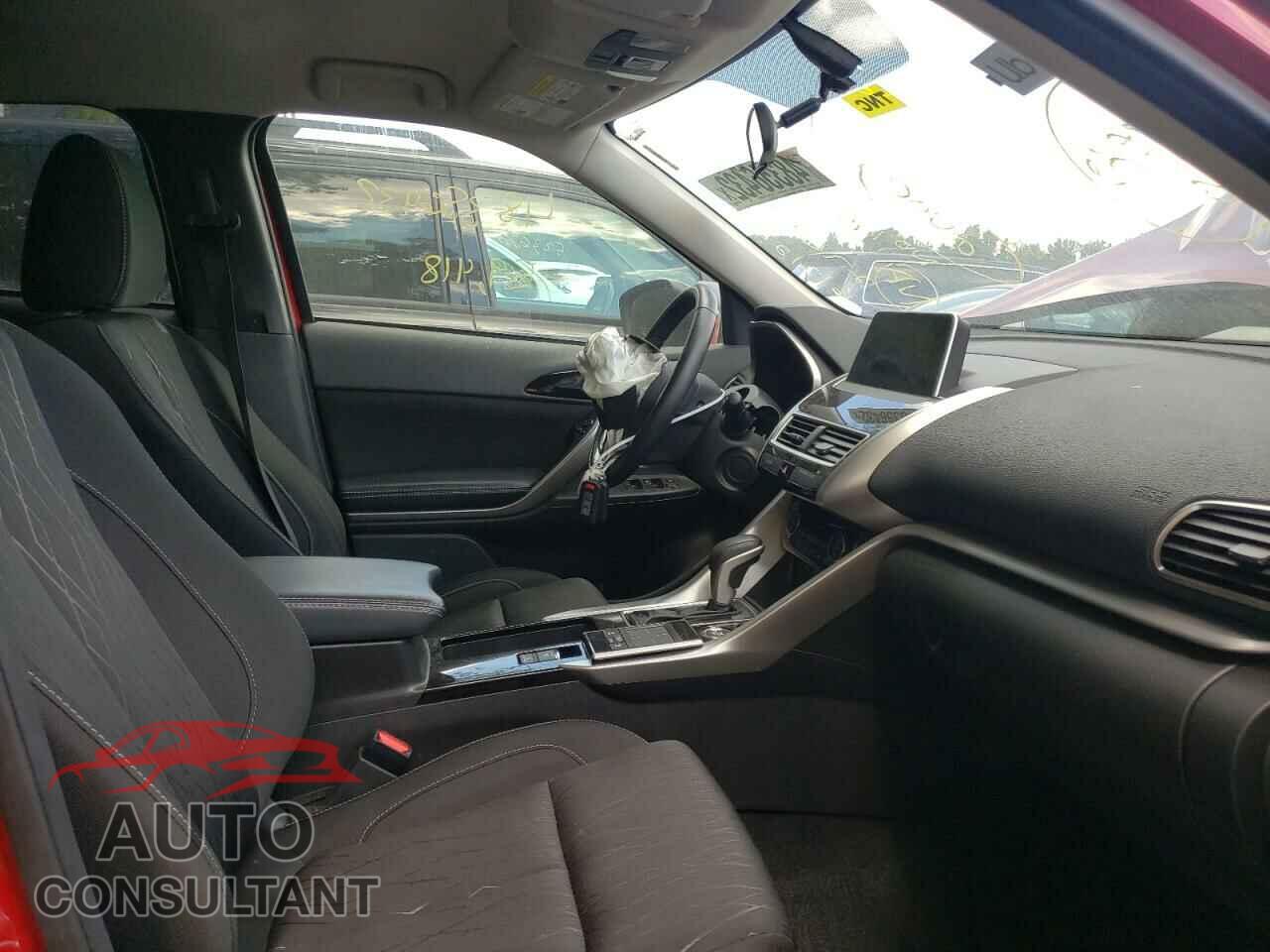 MITSUBISHI ECLIPSE 2018 - JA4AT5AA5JZ065451