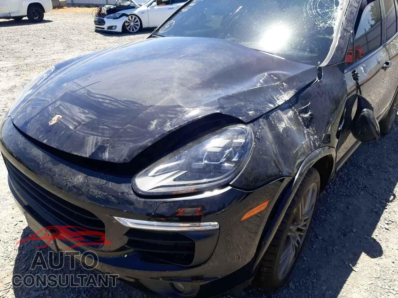 PORSCHE CAYENNE 2017 - WP1AE2A22HLA70111