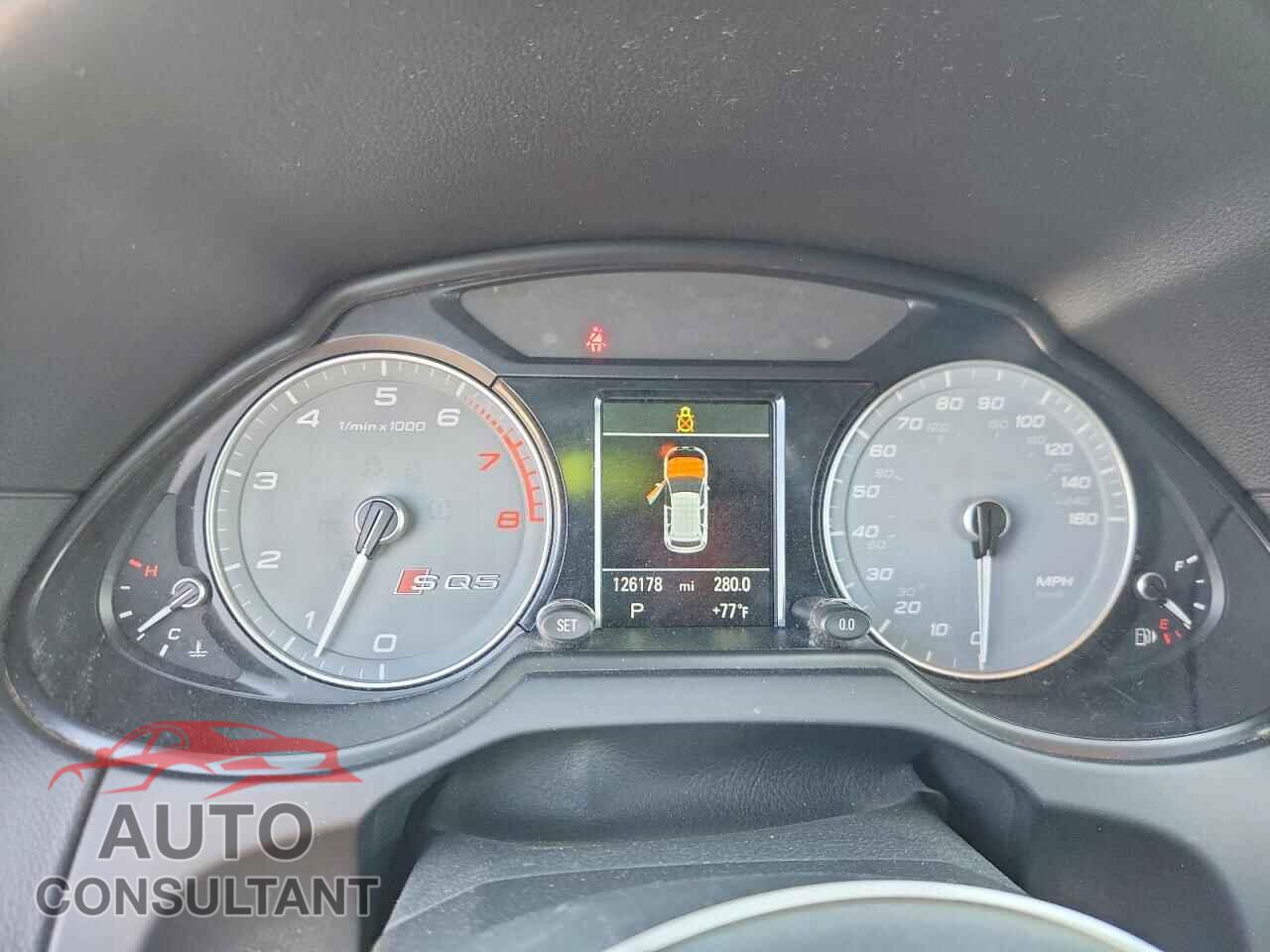 AUDI SQ5 2015 - WA1CGAFP3FA138535