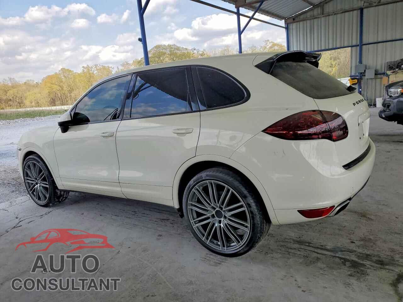 PORSCHE CAYENNE 2011 - WP1AA2A28BLA01944