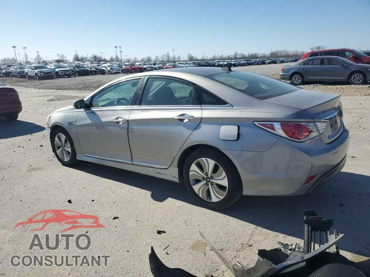 HYUNDAI SONATA 2014 - KMHEC4A46EA108125
