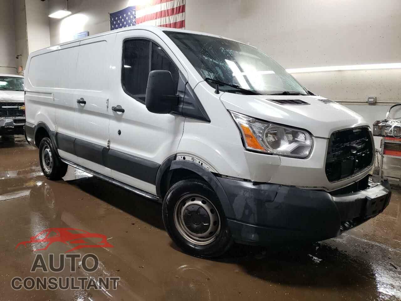 FORD TRANSIT 2017 - 1FTYR1ZM5HKB15049