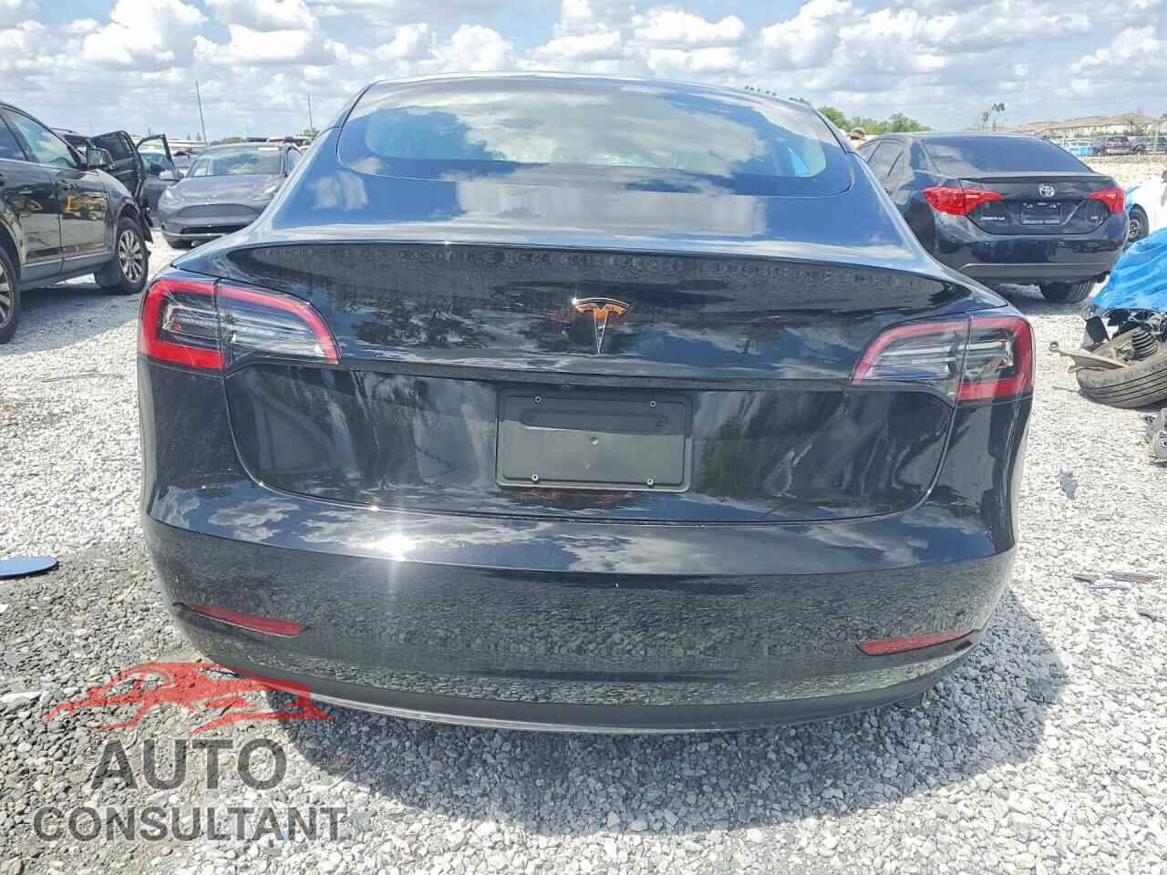 TESLA MODEL 3 2023 - 5YJ3E1EA6PF382830