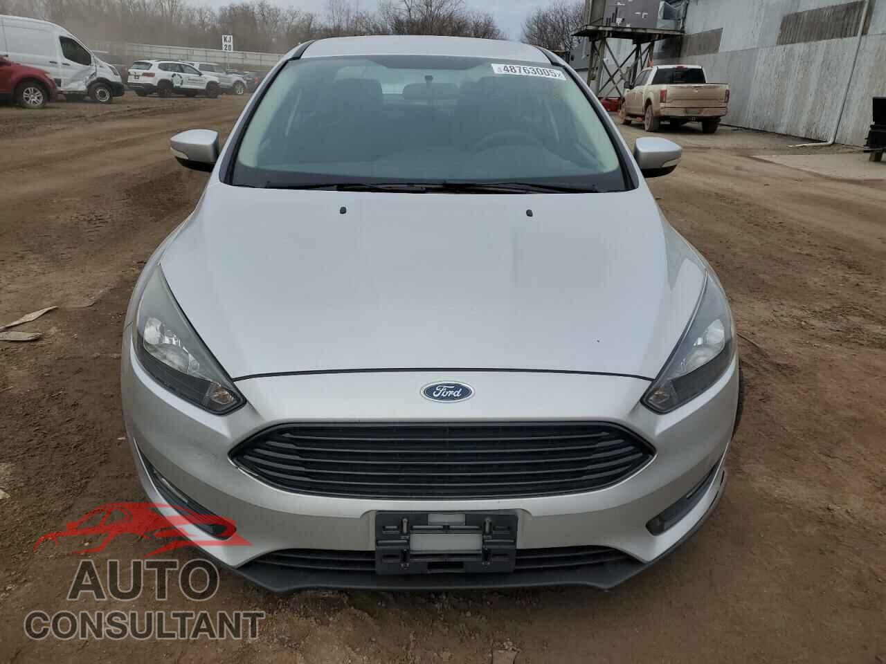 FORD FOCUS 2017 - 1FADP3FE9HL213451
