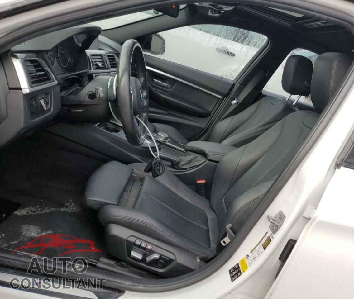 BMW 3 SERIES 2016 - WBA8E3G55GNU03019
