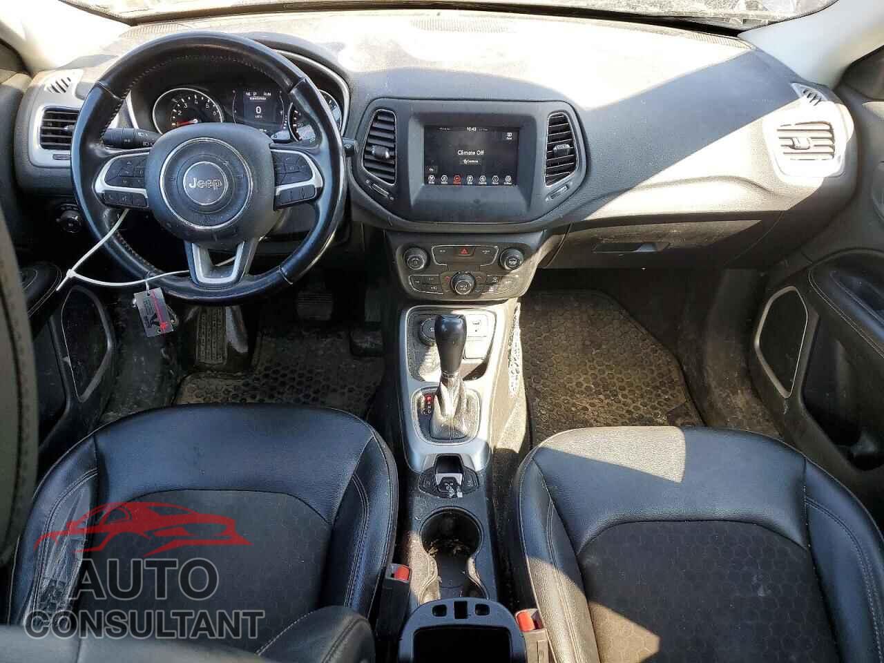 JEEP COMPASS 2020 - 3C4NJDBB2LT256429