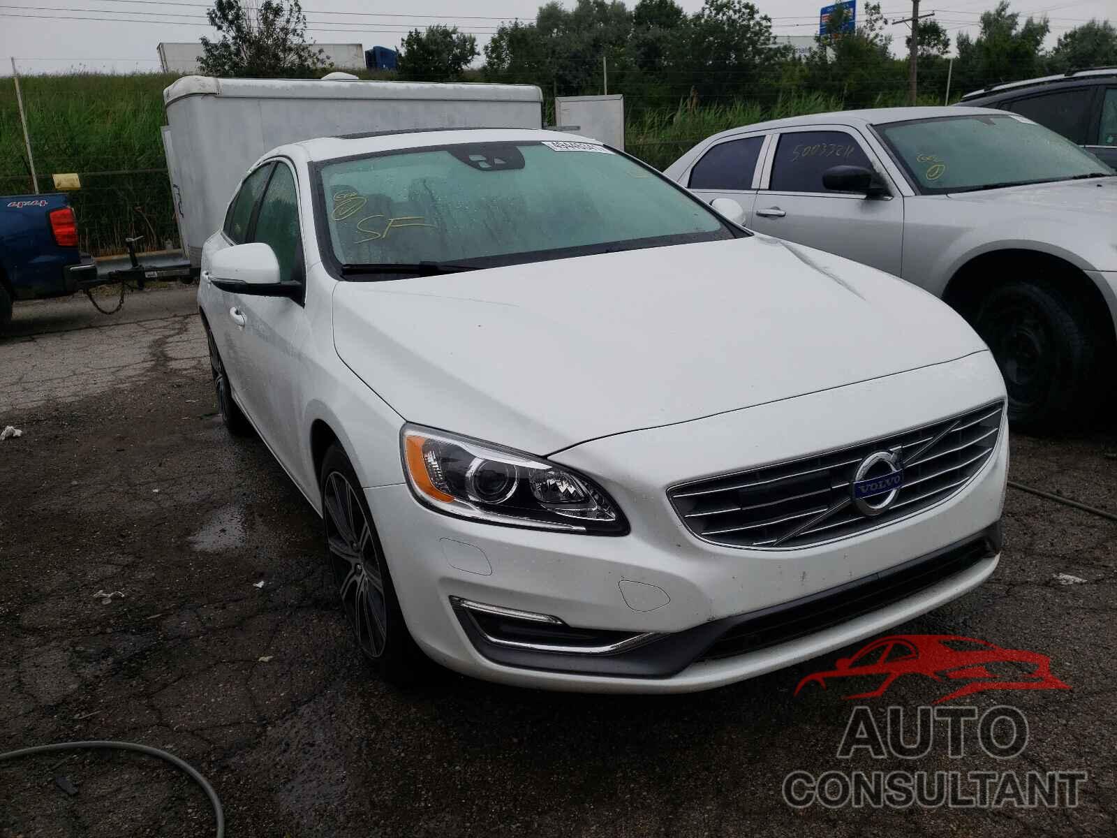 VOLVO S60 2018 - LYV402TM1JB185787