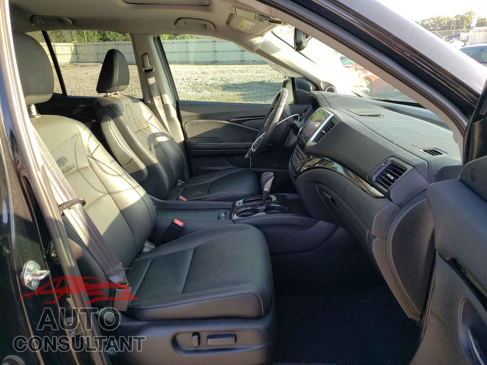 HONDA RIDGELINE 2017 - 5FPYK3F74HB029203