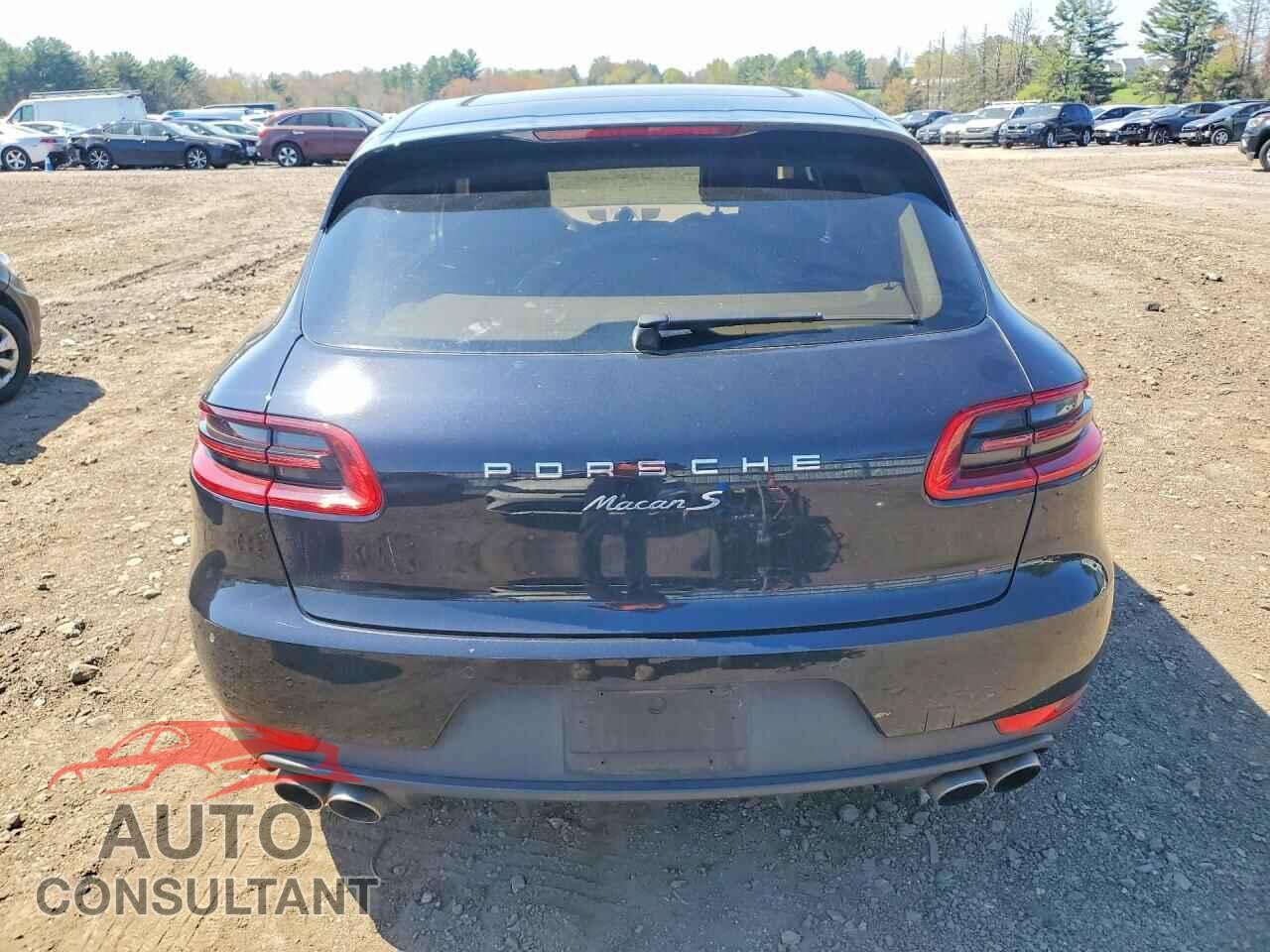PORSCHE MACAN 2015 - WP1AB2A59FLB55012