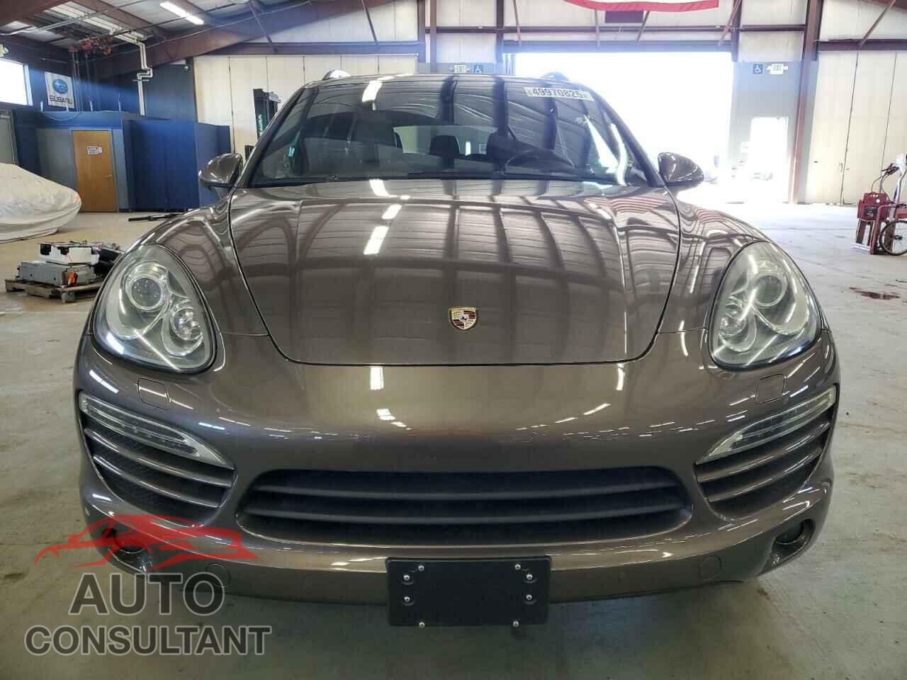 PORSCHE CAYENNE 2013 - WP1AA2A29DLA11529