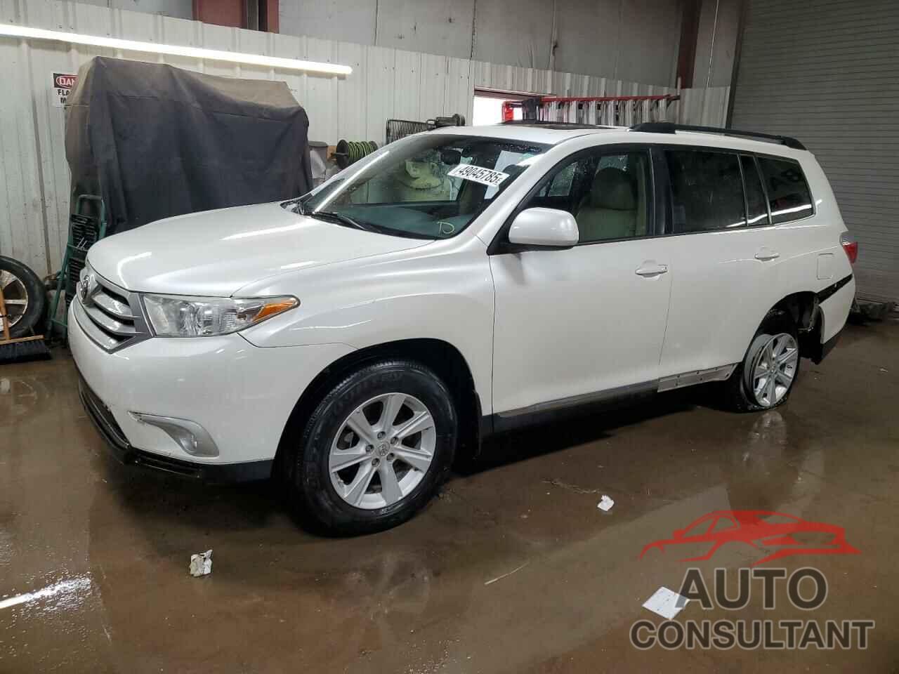 TOYOTA HIGHLANDER 2013 - 5TDBK3EH0DS201564