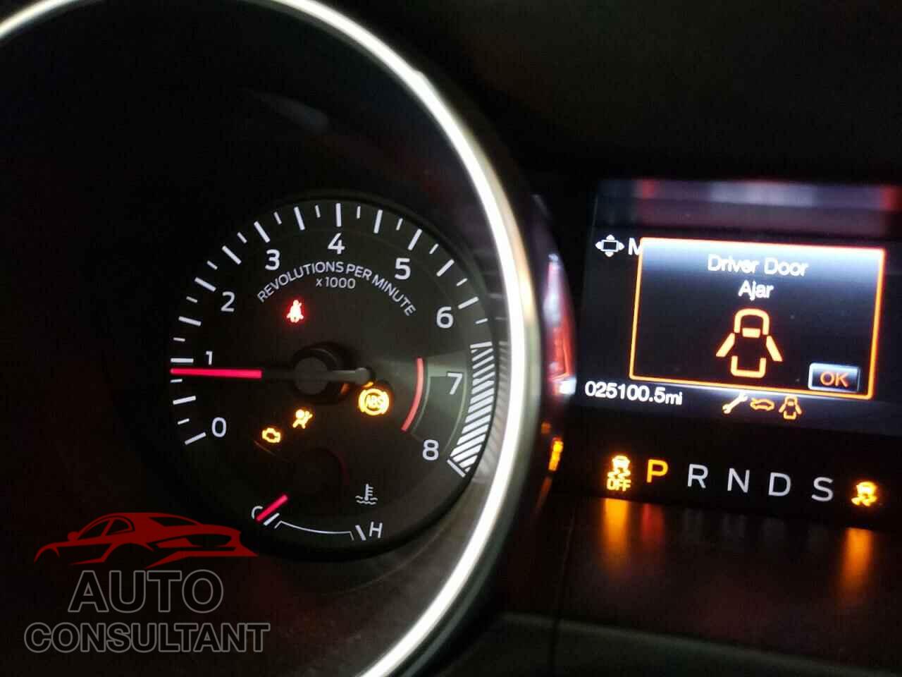FORD MUSTANG 2018 - 1FA6P8TH7J5119034