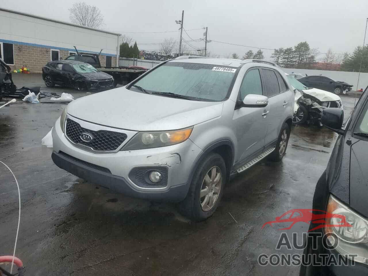 KIA SORENTO 2011 - 5XYKT3A14BG064127
