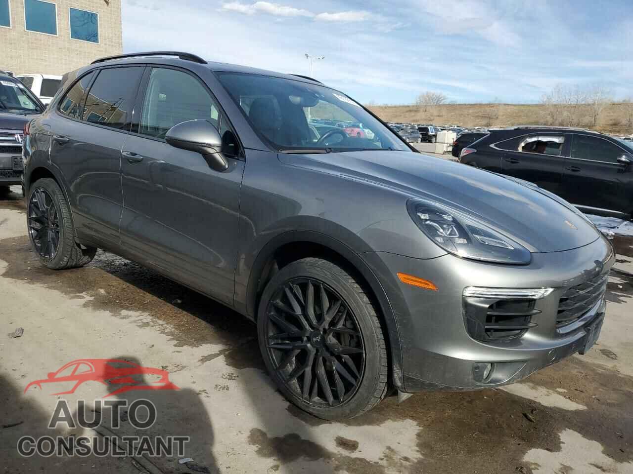 PORSCHE CAYENNE 2017 - WP1AB2A28HLA52849